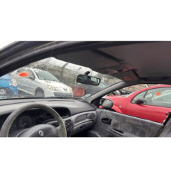 Porte avant gauche RENAULT MEGANE 1