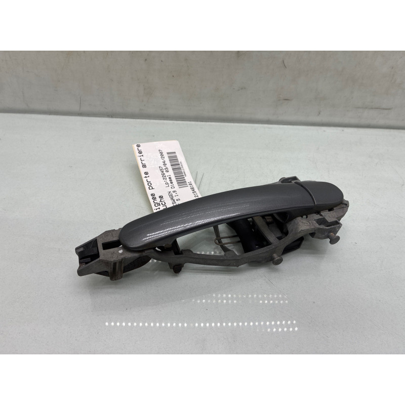Poignee porte arriere gauche VOLKSWAGEN GOLF 5 Photo n°3