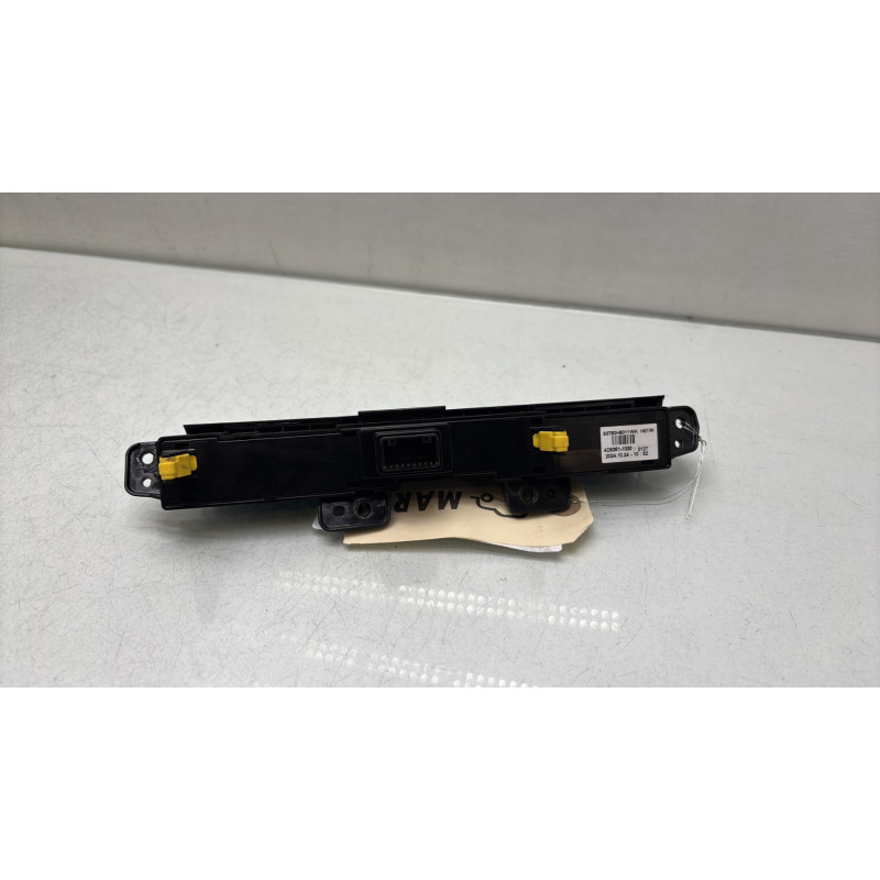 Bouton de warning KIA STONIC Photo n°2