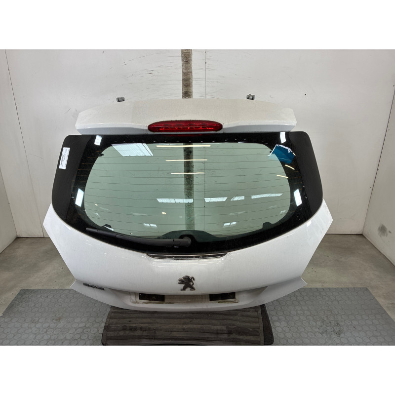 Malle/Hayon arriere PEUGEOT 208 1 Photo n°1