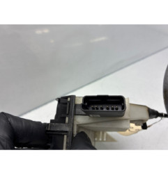 Serrure avant gauche PEUGEOT 208 1