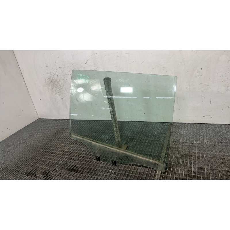 Vitre arriere droit CITROEN C4 GRAND PICASSO 2 Photo n°2
