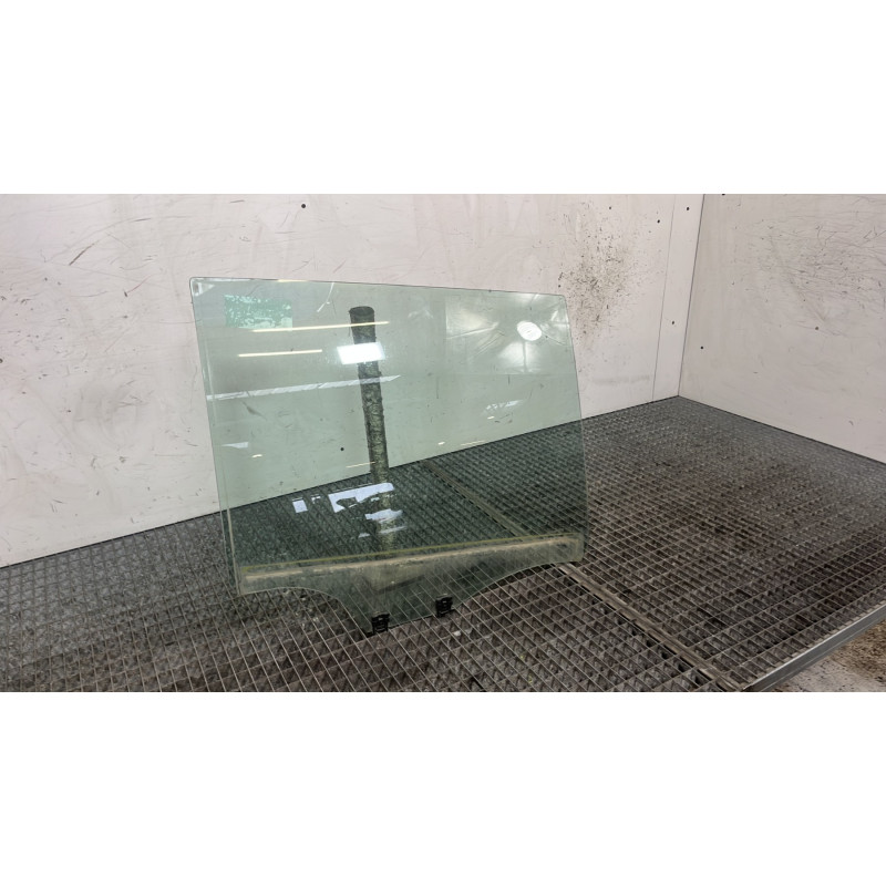 Vitre arriere droit CITROEN C4 GRAND PICASSO 2 Photo n°3