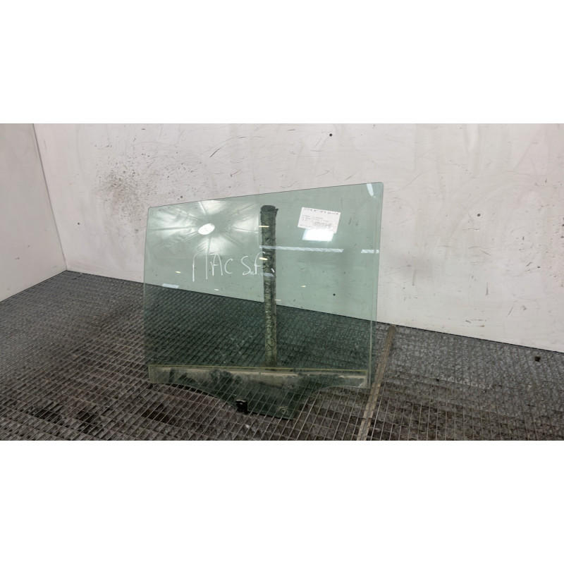 Vitre arriere gauche CITROEN C4 GRAND PICASSO 2 Photo n°3