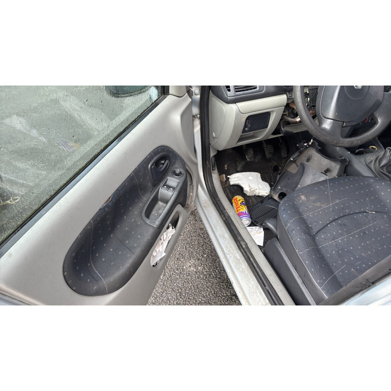 Optique avant principal gauche (feux)(phare) RENAULT CLIO 2 Photo n°15