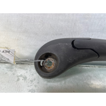 Bras essuie glace arriere RENAULT CLIO 3