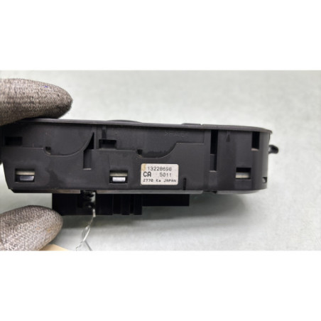Interrupteur de leve vitre avant gauche OPEL ZAFIRA B