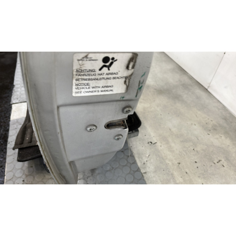 Porte avant gauche OPEL CORSA C Photo n°3