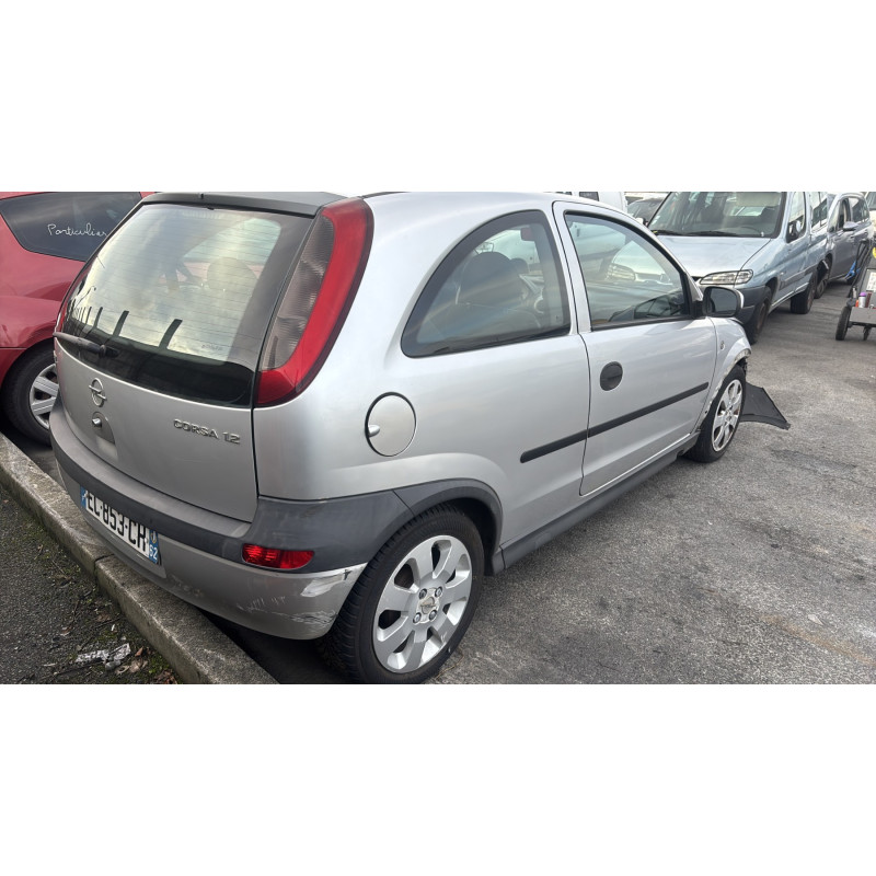 Porte avant gauche OPEL CORSA C Photo n°9