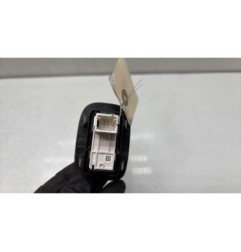 Interrupteur de leve vitre arriere gauche PEUGEOT 208 1