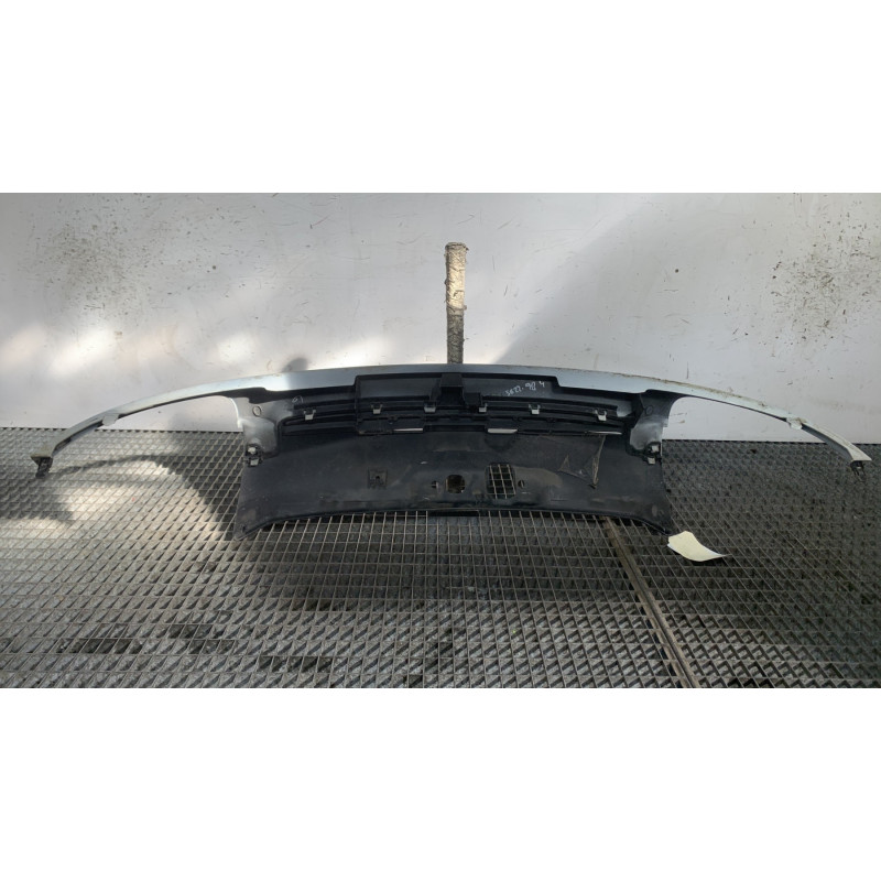 Calandre RENAULT CLIO 2 Photo n°2