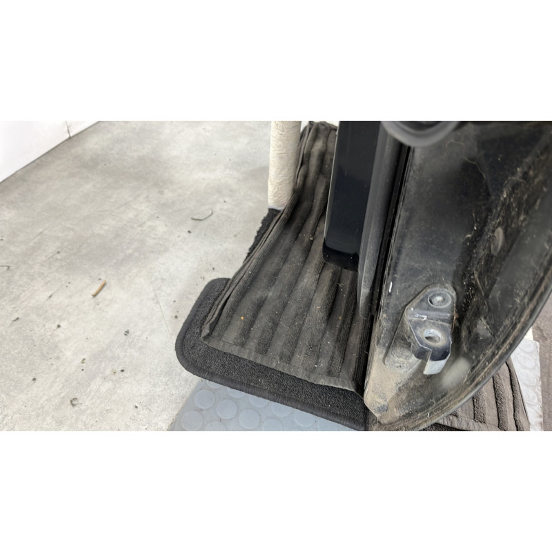 Porte avant gauche MERCEDES CLASSE B 245 Photo n°5