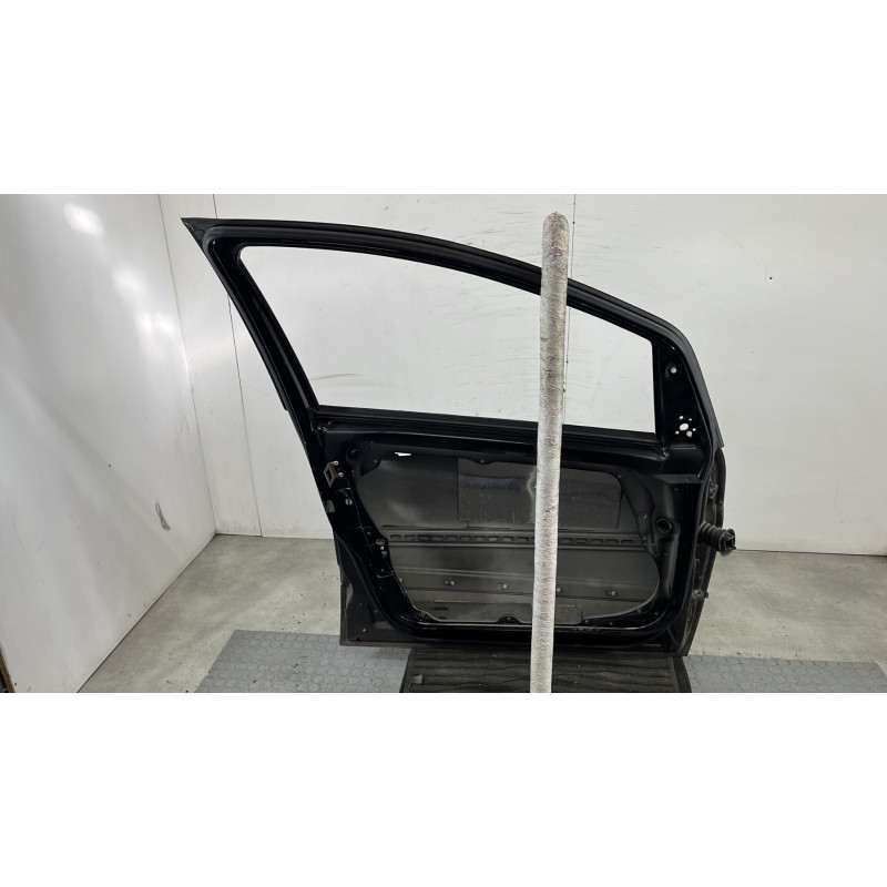 Porte avant gauche MERCEDES CLASSE B 245 Photo n°6
