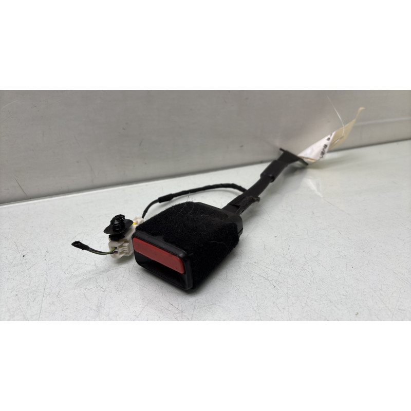 Attache ceinture avant droit PEUGEOT 308 2 Photo n°1