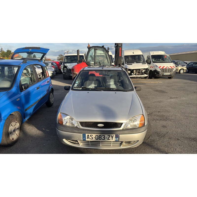 Capot FORD FIESTA 4 Photo n°14