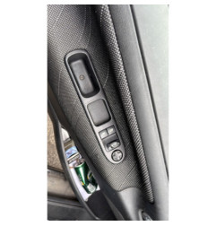Porte avant gauche PEUGEOT 207