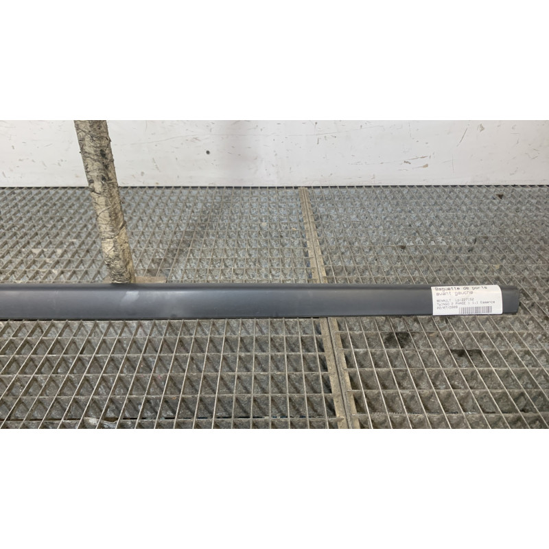 Baguette de porte avant gauche RENAULT TWINGO 2 Photo n°3