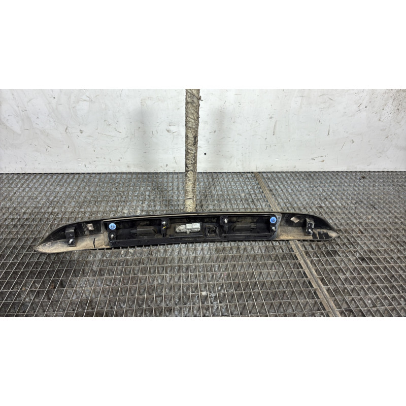 Baguette de coffre DACIA DUSTER 2 Photo n°4