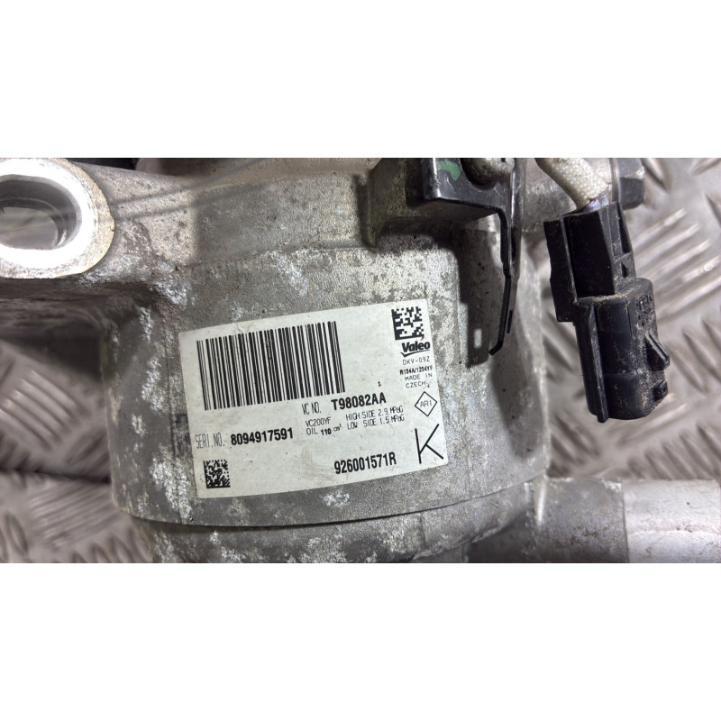 Compresseur clim DACIA DUSTER 2 Photo n°4