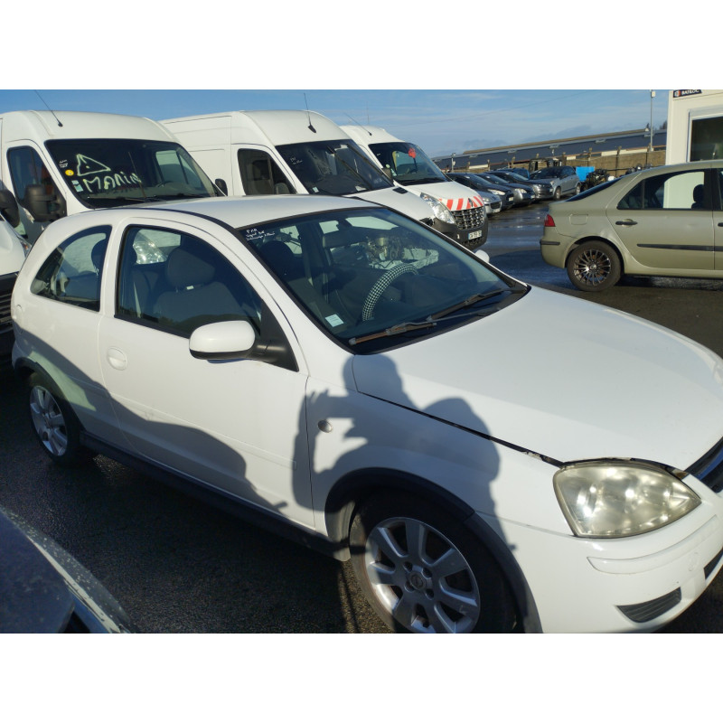 Porte avant gauche OPEL CORSA C Photo n°14