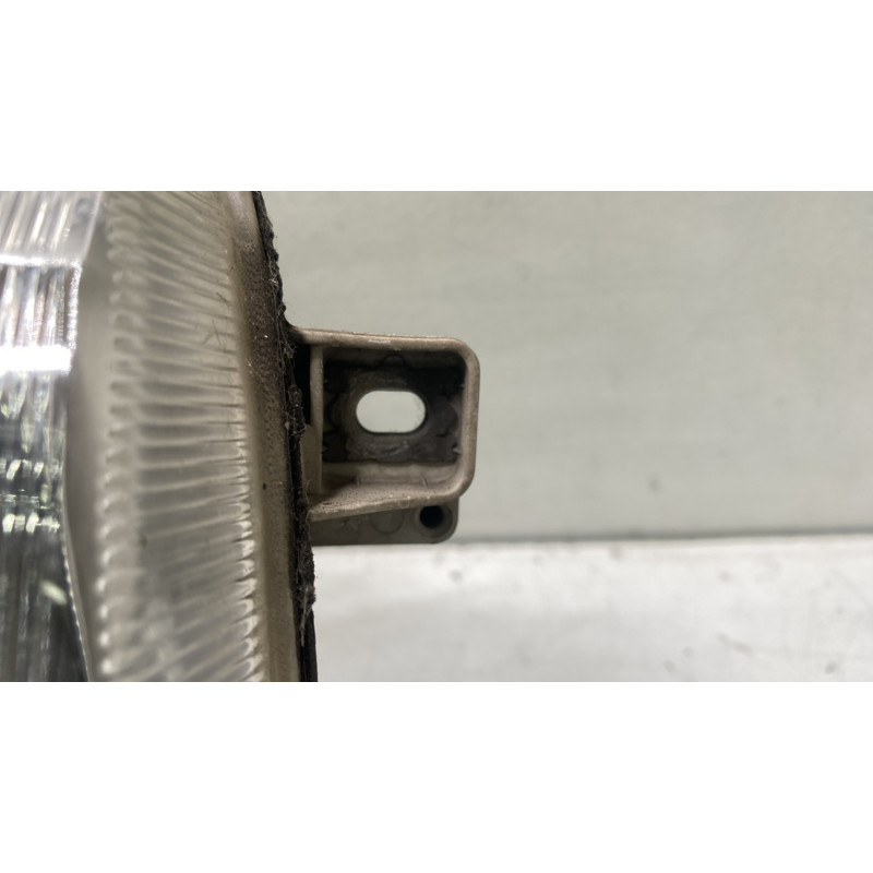 Optique avant principal droit (feux)(phare) VOLKSWAGEN VENTO Photo n°4