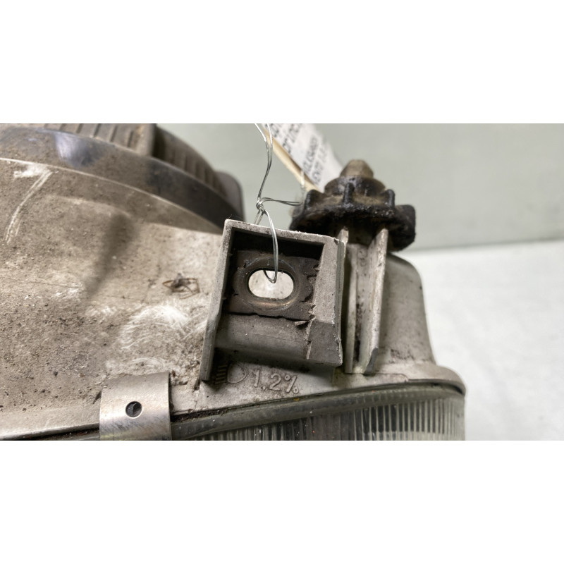 Optique avant principal gauche (feux)(phare) VOLKSWAGEN VENTO Photo n°5