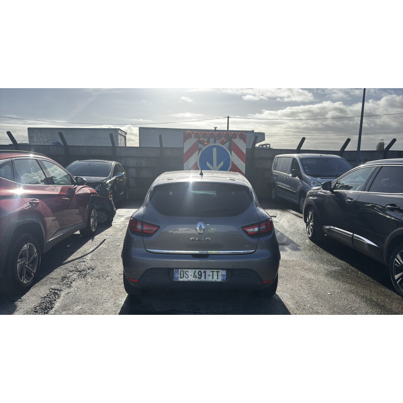 Feu arriere principal gauche (feux) RENAULT CLIO 4 Photo n°11