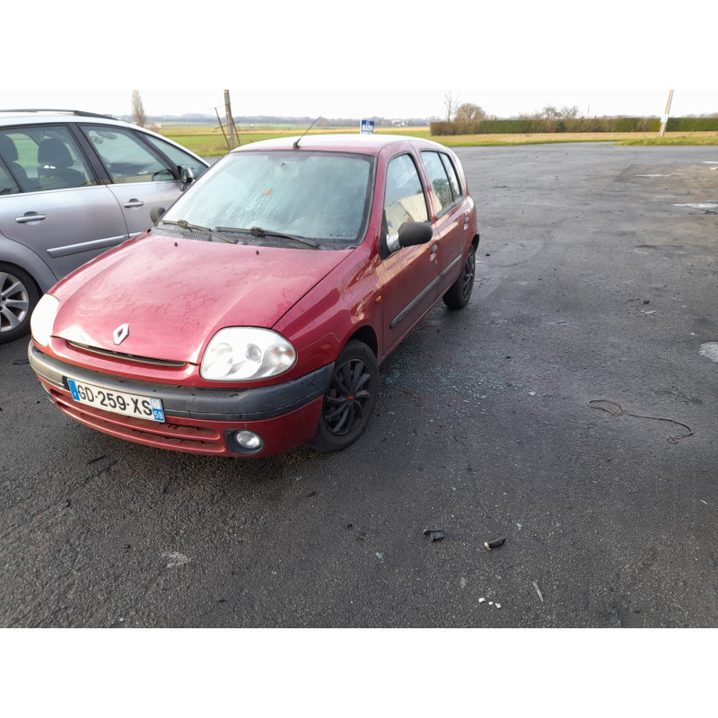 Capot RENAULT CLIO 2 Photo n°4