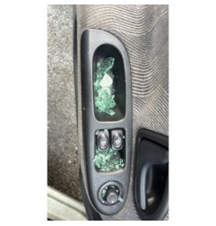 Calandre RENAULT CLIO 2
