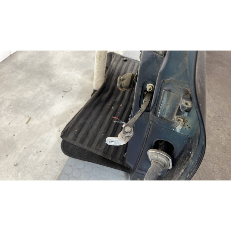 Porte avant gauche RENAULT CLIO 2 Photo n°4