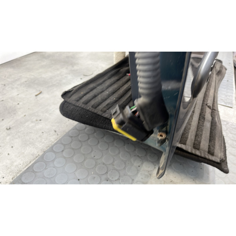Porte avant gauche RENAULT CLIO 2 Photo n°5