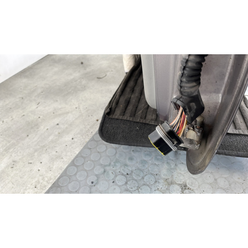 Porte avant gauche RENAULT CLIO 2 Photo n°5