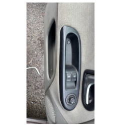 Porte avant gauche RENAULT CLIO 2