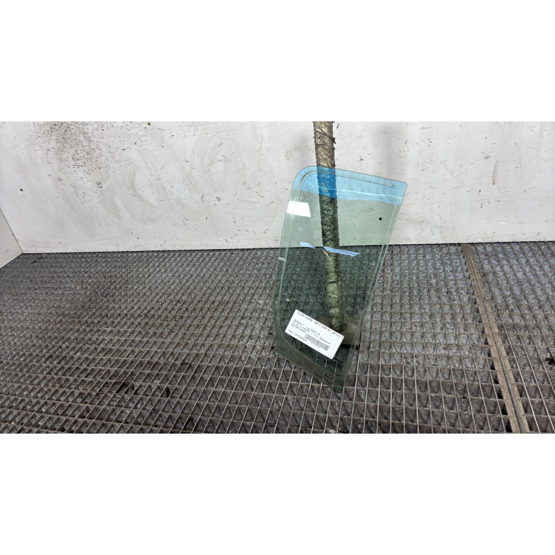 Custode arriere droit (porte) RENAULT CLIO 3 Photo n°3