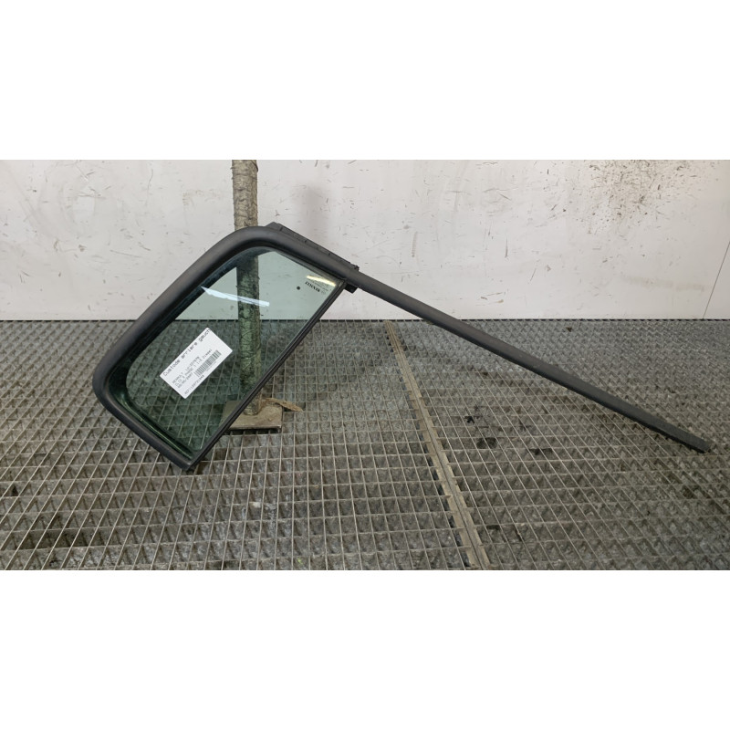 Custode arriere gauche (porte) RENAULT CLIO 3 Photo n°1