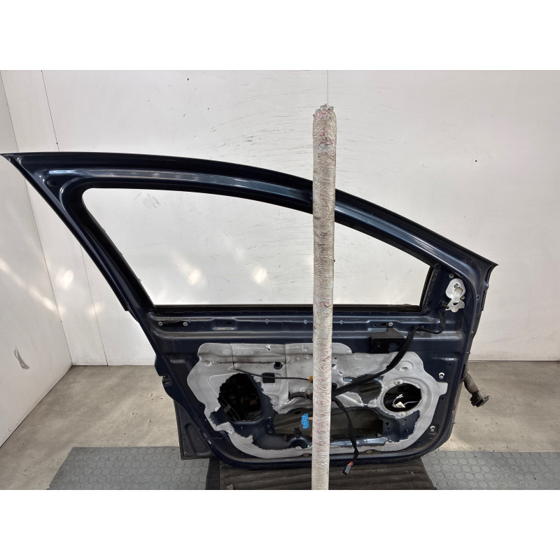 Porte avant gauche RENAULT CLIO 3 Photo n°3