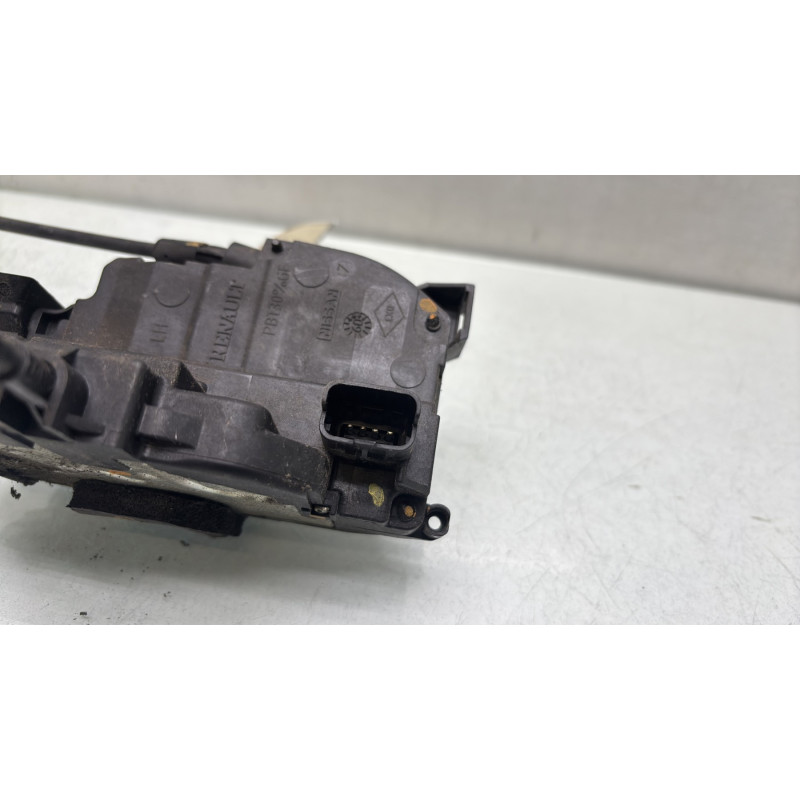 Serrure avant gauche RENAULT CLIO 3 Photo n°5