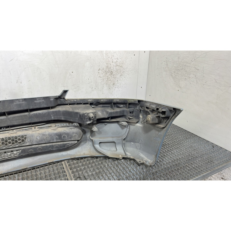 Pare choc avant PEUGEOT 106 Photo n°4