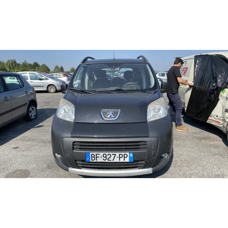 Capot PEUGEOT BIPPER Photo n°11