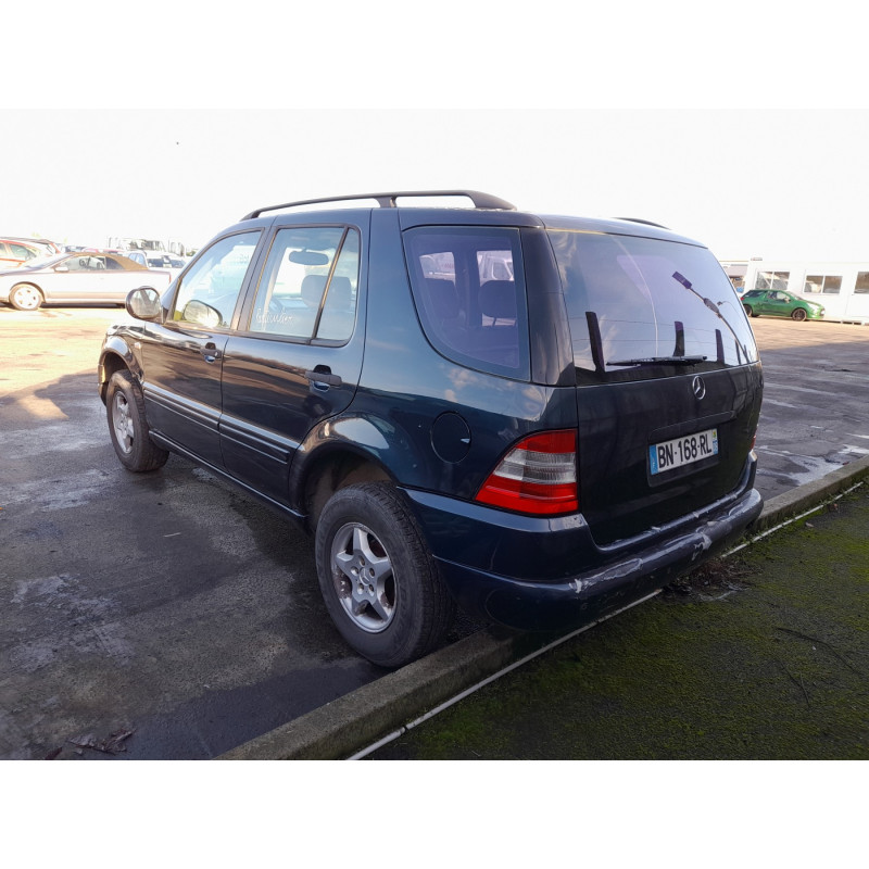 Capot MERCEDES CLASSE M 163 Photo n°10