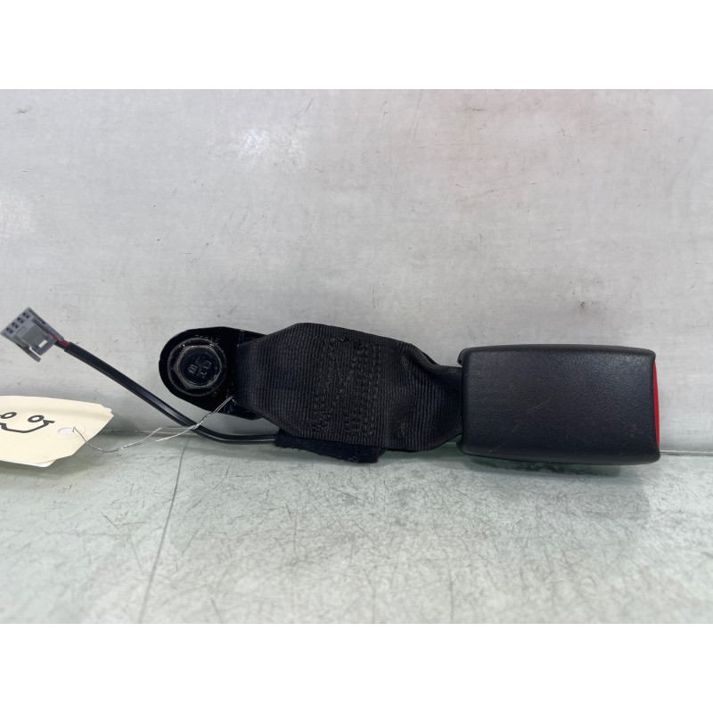 Attache ceinture arriere droit RENAULT CAPTUR 1 Photo n°4
