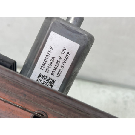 Leve vitre electrique avant droit RENAULT CAPTUR 1 Photo n°1