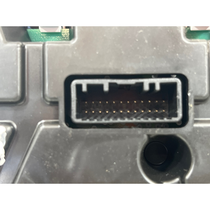 Compteur RENAULT CAPTUR 1 Photo n°1