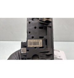 Bouton de warning NISSAN PRIMASTAR 2