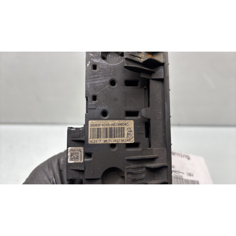 Bouton de warning NISSAN PRIMASTAR 2 Photo n°3
