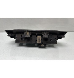 Bouton de warning NISSAN PRIMASTAR 2