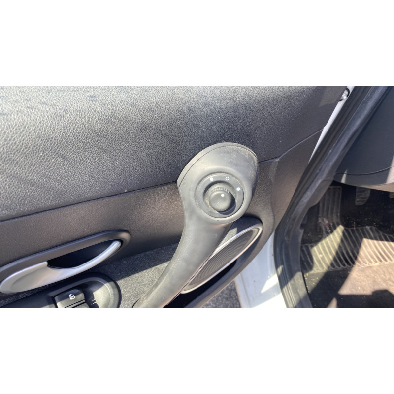 Amortisseur avant droit RENAULT CLIO 3 Photo n°14