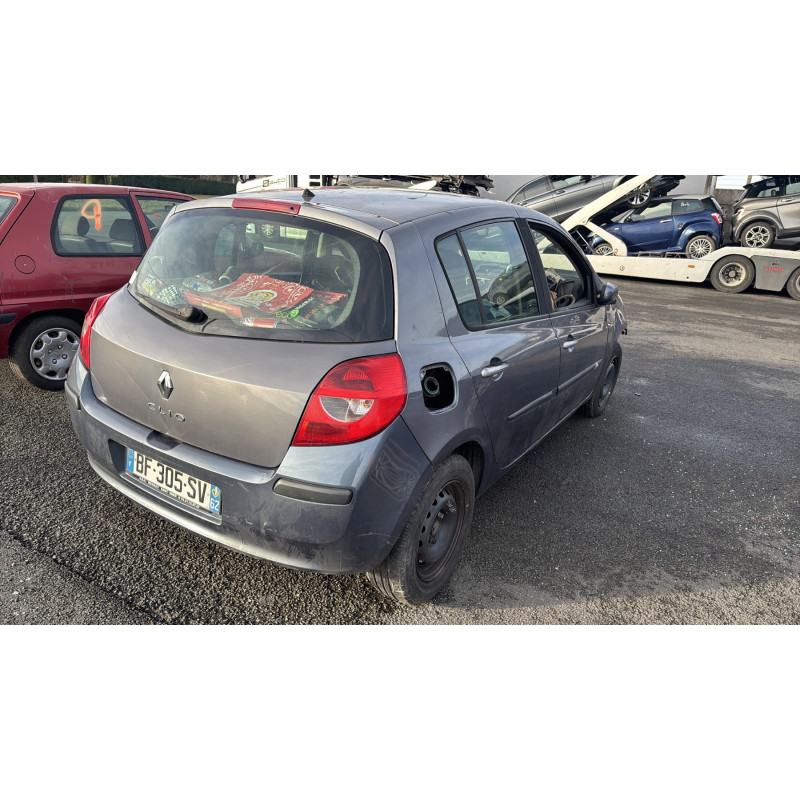 Capot RENAULT CLIO 3 Photo n°11