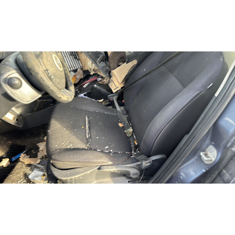 Capot RENAULT CLIO 3 Photo n°19