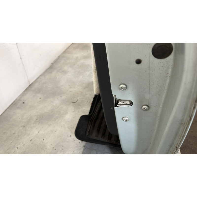 Porte avant droit OPEL CORSA D Photo n°3